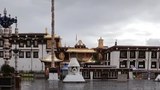 ཚེས་བརྒྱད་ཉིན་བོད་རང་སྐྱོང་ལྗོངས་ཟེར་བ་ཁྱོན་ཡོངས་སུ་ཏོག་དབྱིབས་རིམས་ནད་འགོས་བའི་ནད་པ་མི་གྲངས་༡༣༥ཐོན་འདུག