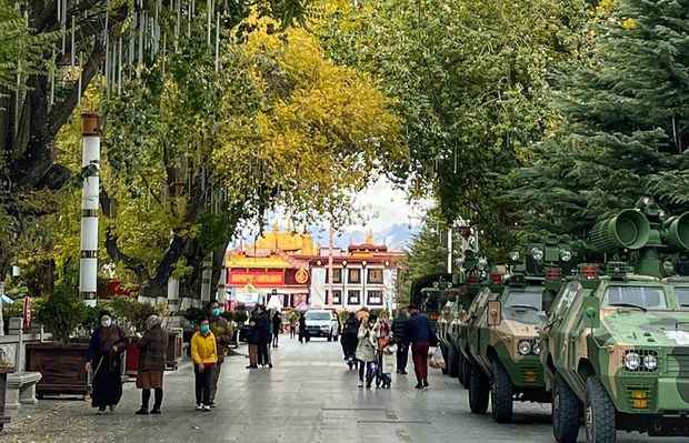 རྒྱ་ནག་ནང་མི་མང་གི་ཞི་བའི་ངོ་རྒོལ་རྗེས་བོད་ཀྱི་རྒྱལ་ས་ལྷ་སར་དམ་དྲག་ཆེ་རུ་བཏང་ཡོད་འདུག རྒྱ་ནག་ནང་མི་མང་གི་ཞི་བའི་ངོ་རྒོལ་རྗེས་བོད་ཀྱི་རྒྱལ་ས་ལྷ་སར་དམ་དྲག་ཆེ་རུ་བཏང་ཡོད་འདུག