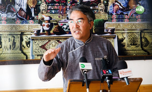 ཤ་འབྲོང་བཀྲ་ཤིས་རྒྱ་མཚོ་ལགས་བཀའ་དྲུང་ཡིག་ཚང་གི་ཆབ་སྲིད་དྲུང་ཆེར་བསྐོ་བཞག་གནང་འདུག