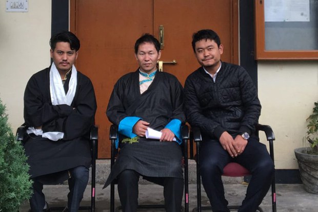 བྱང་ཕྱོགས་དང་ལ་དྭགས་ས་གནས་ཁྲིམས་ཞིབ་ཁང་གཉིས་ཀྱི་ཁྲིམས་དྲུང་གསར་བསྐོ