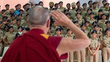 ༧གོང་ས་མཆོག་གིས་རྒྱ་གར་གྱི་ཉེན་རྟོག་པ་ཚོར་བྱམས་བརྩེའི་སྐོར་བཀའ་སློབ་སྩལ་འཆར་འདུག