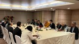 ༧གོང་ས་མཆོག་ལ་དྭགས་ས་གནས་སུ་ཚེས་བཅུ་གཅིག་ཉིན་ཆིབས་བསྒྱུར་མཛད་རྒྱུ་རེད་འདུག