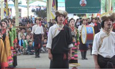 བཞུགས་སྒར་དུ་༧གོང་ས་མཆོག་གི་འཁྲུངས་སྐར་དུས་ཆེན་སྲུང་བརྩི་གནང་བཞིན་པ། ༢༠༡༦།༦།༧