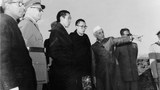 ༧གོང་ས་མཆོག་དང་པཎ་ཆེན་རིན་པོ་ཆེ་རྣམ་གཉིས་རྒྱ་གར་ལ་ཕེབས་ནས་སྲིད་བློན་ནེཧ་རུ་དང་མཇལ་སྐབས། ༡༩༥༧