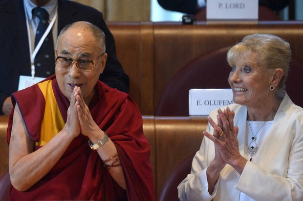 ༧གོང་ས་མཆོག་དང་ལྕམ་སྐུ་བྷེ་ཀྲེ་ཝི་ལེམ་སི་(Betty Williams)་མཆོག ༢༠༡༤།༡༢།༡༤