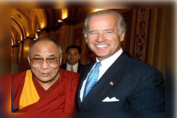 བོད་མིའི་དབུ་ཁྲིད་༧གོང་ས་མཆོག་དང་བོད་མིའི་སྒྲིག་འཛུགས་ཀྱིས་ཨ་མི་རི་ཀའི་སྲིད་འཛིན་ཞེ་དྲུག་པར་དགའ་བསུའི་འཚམས་འདྲི་གནང་།