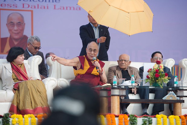 ༧གོང་ས་༧སྐྱབས་མགོན་ཆེན་པོ་མཆོག་རྒྱ་གར་གྱི་UP་མངའ་སྡེའི་ནང་ཡོད་པའི་སྒེར་གྱི་གཞི་རིམ་སློབ་གྲྭ་DAVལ་ཕེབས་སྐབས། ༢༠༡༥།༡།༢༧ ༧གོང་ས་༧སྐྱབས་མགོན་ཆེན་པོ་མཆོག་རྒྱ་གར་གྱི་UP་མངའ་སྡེའི་ནང་ཡོད་པའི་སྒེར་གྱི་གཞི་རིམ་སློབ་གྲྭ་DAVལ་ཕེབས་སྐབས། ༢༠༡༥།༡།༢༧