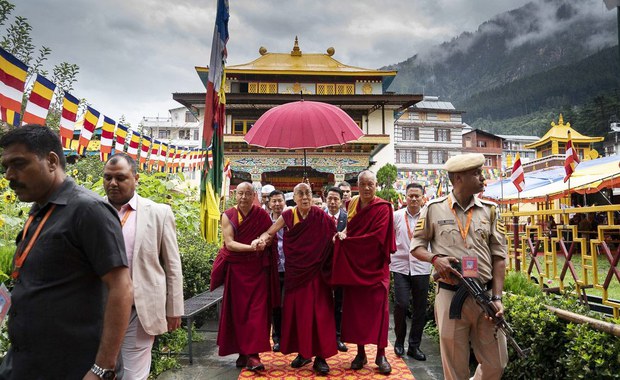 སྤྱི་ནོར་༧གོང་ས་སྐྱབས་ཆེན་པོ་མཆོག་མཱ་ནཱ་ལིར་ཡོད་པའི་འོན་མངའ་རི་གྲྭ་ཚང་དུ། ༢༠༡༩།༨།༡༧