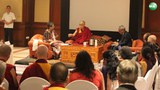 ༧གོང་ས་མཆོག་གིས་རྒྱ་གར་གྱི་རྒྱལ་ས་ལྡི་ལིའི་ཤེར་ཊོན་Sheritonགསོལ་མགྲོན་ཁང་དུ་བཀའ་སློབ་གནང་སྐབས། ༢༠༡༦།༤།༧