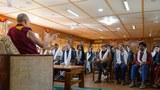 ༧གོང་ས་མཆོག་གིས་ཨ་རི་གཙོས་ཕྱིའི་སློབ་ཕྲུག་མང་པོར་མཇལ་ཁ་དང་བཀའ་སློབ་སྩལ་སྐབས། ༢༠༡༩།༡།༢༨