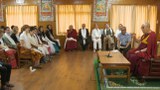 ༧གོང་ས་མཆོག་གིས་ཨ་རིའི་གཞོན་སྐྱེས་སློབ་ཕྲུག་ཁག་གཅིག་ལ་བཀའ་སློབ་སྩལ་སྐབས། ༢༠༡༨།༦།༡