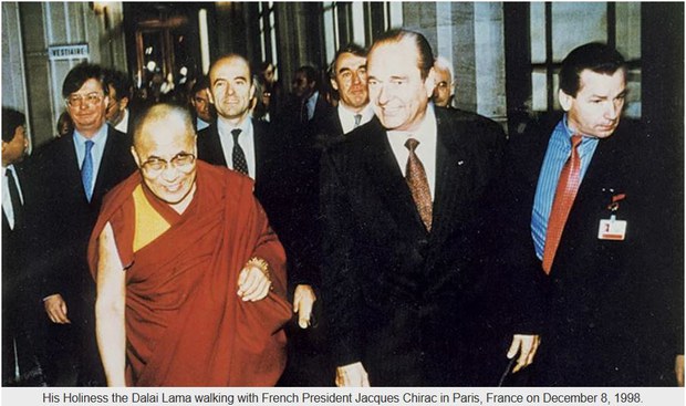 ༧གོང་ས་སྐྱབས་མགོན་ཆེན་པོ་མཆོག་དང་ཧྥ་རན་སིའི་སྲིད་འཛིན་སྐུ་ཞབས་(Jacques Chirac)་མཆོག ༡༩༩༨།༡༢།༨