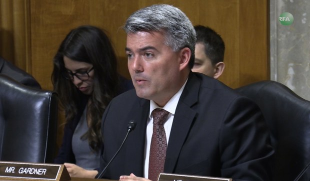 ཨ་རིའི་གྲོས་ཚོགས་གོང་མའི་འཐུས་མི་(Cory Gardner)ལགས་བོད་དོན་ཉན་ཞིབ་སྐབས། ༢༠༡༩།༤།༩