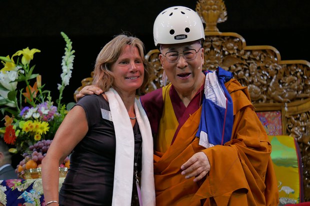༧གོང་ས་མཆོག་གིས་ཨ་མི་རི་ཀའི་ཀོ་ལོ་ར་ཊོའི་གྲོང་ཁྱེར་བྷོ་ཊར་རུ་མཛད་འཕྲིན་འདྲ་མིན་སྐྱོང་བཞིན་པ། ༢༠༡༦།༦།༢༣ ༧གོང་ས་མཆོག་གིས་ཨ་མི་རི་ཀའི་ཀོ་ལོ་ར་ཊོའི་གྲོང་ཁྱེར་བྷོ་ཊར་རུ་མཛད་འཕྲིན་འདྲ་མིན་སྐྱོང་བཞིན་པ། ༢༠༡༦།༦།༢༣