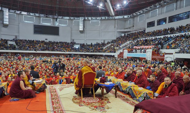 ༧གོང་ས་མཆོག་གིས་སོག་ཡུལ་དུ་དད་ལྡན་པ་ཁྲི་ཚོ་བརྒལ་བར་ཆོས་འབྲེལ་གནང་སྐབས། ༢༠༡༦།༡༡།༢༠