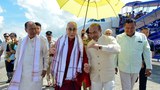 ༧གོང་ས་མཆོག་རྒྱ་གར་བྱང་ཤར་མ་ནི་པུར་ནང་ཞབས་སོར་འཁོད་སྐབས་མངའ་སྡེའི་སྤྱི་ཁྱབ་བློན་ཆེན་(N Biren Singh)་མཆོག་གིས་སྣེ་ལེན་ཕེབས་བསུ། ༢༠༡༧།༡༠།༡༧