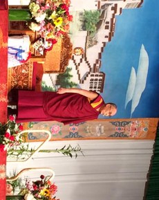 ༧གོང་ས་མཆོག་གིས་ནེའུ་ཡོག་ནས་བོད་མི་ཚོར་བཀའ་སློབ་གནང་བཞིན་པ། ༢༠༡༤།༡༡།༥