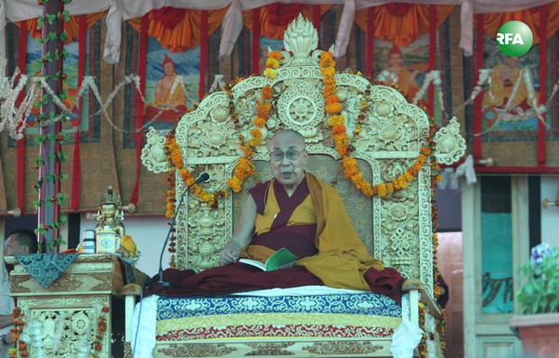 བོད་ཀྱི་བླ་ན་མེད་པའི་དབུ་ཁྲིད་སྤྱི་ནོར་༧གོང་ས་སྐྱབས་མགོན་ཆེན་པོ་མཆོག་ལ་དྭགས་སུ། ༢༠༡༨།༧།༡༦ བོད་ཀྱི་བླ་ན་མེད་པའི་དབུ་ཁྲིད་སྤྱི་ནོར་༧གོང་ས་སྐྱབས་མགོན་ཆེན་པོ་མཆོག་ལ་དྭགས་སུ། ༢༠༡༨།༧།༡༦