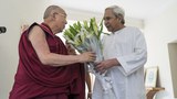 ༧གོང་ས་མཆོག་དང་རྒྱ་གར་ཨོ་དྷེ་ཤཱ་མངའ་སྡེའི་སྤྱི་ཁྱབ་བློན་ཆེན་(Naveen Patnaik)་གཉིས་མཇལ་འཕྲད་སྐབས། ༢༠༡༧།༡༡།༢༠