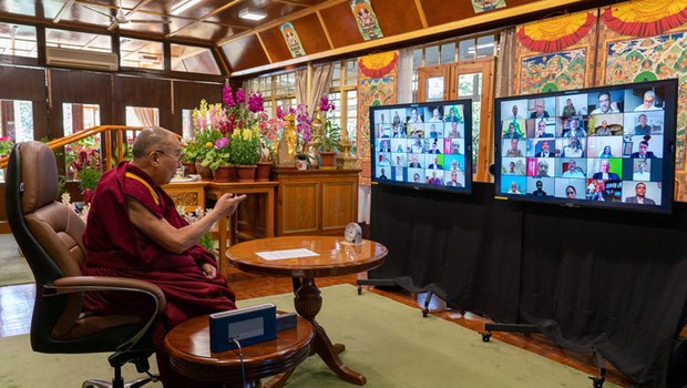 རྒྱ་ནག་གིས་བོད་ཀྱི་རིག་གཞུང་ནི་ཁ་བྲལ་གྱི་རྐྱེན་རྩ་ལ་བརྩི་བཞིན་པས་དཀའ་ངལ་ཡོང་གི་ཡོད། ༧གོང་ས་མཆོག་གིས།