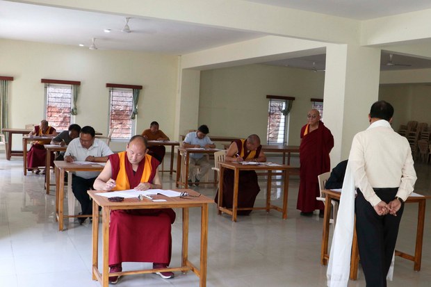 བོད་རིག༌པའི༌ཆེད་ལས་འབུམ་རམས་པའི་ཚུད་རྒྱུགས་སྐབས། ༢༠༢༠།༡།༩