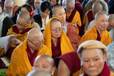 སྤྱི་ནོར་༧གོང་ས་སྐྱབས་མགོན་ཆེན་པོ་མཆོག་གིས་ཀོ་རི་ཡའི་དད་ལྡན་ཆོས་ཞུ་བར་ཆོས་འབྲེལ་སྐབས། ༢༠༡༩།༡༡།༥