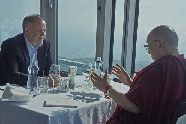 ༧གོང་ས་མཆོག་གིས་(Slovakia)་སྲིད་འཛིན་(Andrej Kiska)་མཆོག་དང་མཇལ་འཕྲད་སྐབས། ༢༠༡༦།༡༠།༡༦ ༧གོང་ས་མཆོག་གིས་(Slovakia)་སྲིད་འཛིན་(Andrej Kiska)་མཆོག་དང་མཇལ་འཕྲད་སྐབས། ༢༠༡༦།༡༠།༡༦