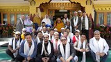 ༸གོང་ས་མཆོག་གིས། ལྷ་ས་ཁ་ཆེ་ཚོས་མི་རིགས་ཀྱི་ལ་རྒྱ་དང་ཞེན་ཁོག་སེམས་ལ་བཅངས་ནས་ཡོད་པ་དེར་དགའ་ཚོར་ཡོད་ཅེས་བཀའ་སྩལ་བ།