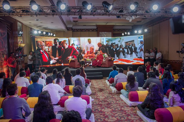 ༧གོང་ས་མཆོག་རྒྱ་གར་གྱི་NDTV་ཞེས་པའི་བརྙན་འཕྲིན་ལས་རིམ་སྐབས། ༢༠༡༦།༤།༧
