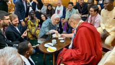 ༧གོང་ས་མཆོག་གིས་དབུ་བཞུགས་ཐོག་ཞི་བདེའི་གོང་འཕེལ་ཐད་བགྲོ་གླེང་སྐབས། ༢༠༡༩།༡༠།༢༤ 
