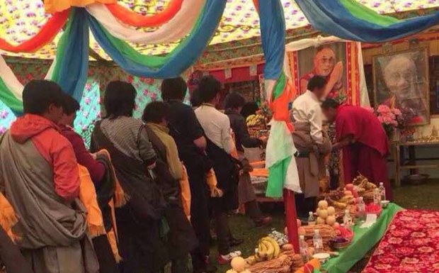 བོད་མདོ་སྨད་ཕྱོགས་སུ་༧གོང་ས་མཆོ་གགི་སྐུ་པར་སྒྲིག་བཤོམ་གྱིས་མཇལ་བཞིན་པ། ༢༠༡༥