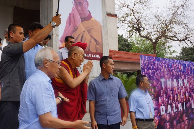 ༧གོང་ས་མཆོག་གིས་རྒྱ་གར་གྱི་རྒྱལ་ས་ལྡི་ལིར་མཛད་འཕྲིན་སྐྱོང་སྐབས། ༢༠༡༦།༤།༡༡