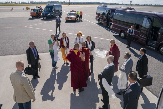 ༧གོང་ས་མཆོག་ལཏ་ཝི་ཡའི་རྒྱལ་ས་རི་གྷ་ལ་ཞབས་སོར་བདེ་བར་འཁོད་སྐབས། ༢༠༡༨།༦།༡༥