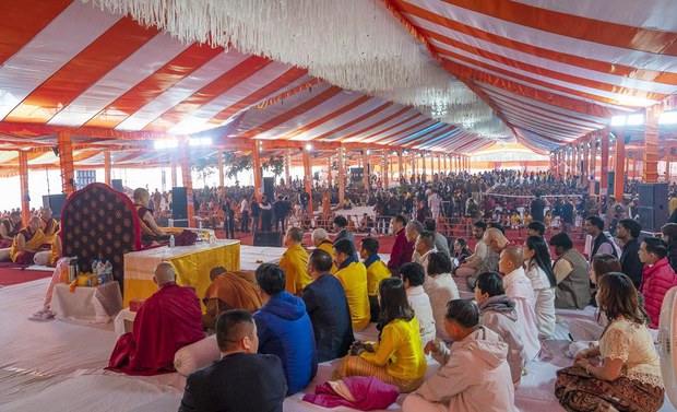 ༧གོང་ས་མཆོག་གིས་རྒྱ་གར་བ་ཁྲི་ཚོ་བརྒལ་བར་ལྷ་བབས་གནས་སུ་ཆོས་འབྲེལ་སྐབས། ༢༠༡༨།༡༢།༣