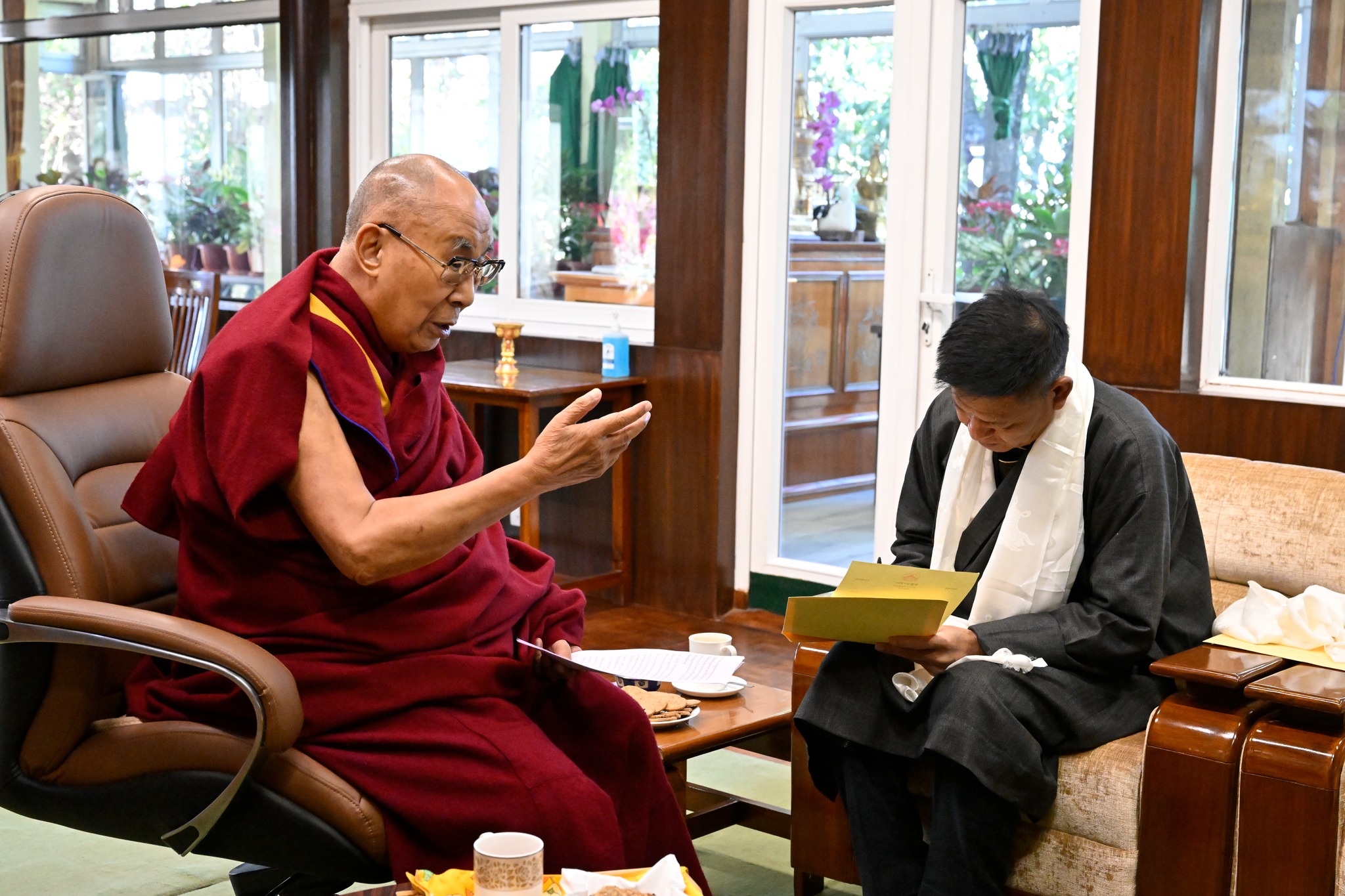 Dalai lama sikyong penpa tsering (1).jpg