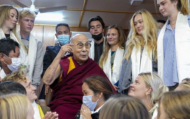 བོད་དང་རིག་གཞུང་བརྗེ་རེས་དང་༧གོང་ས་མཆོག་གི་བཀའ་སློབ་ཀྱིས་སློབ་ཕྲུག་ཚོར་ཕན་ཐོགས་བྱུང་ཟེར།