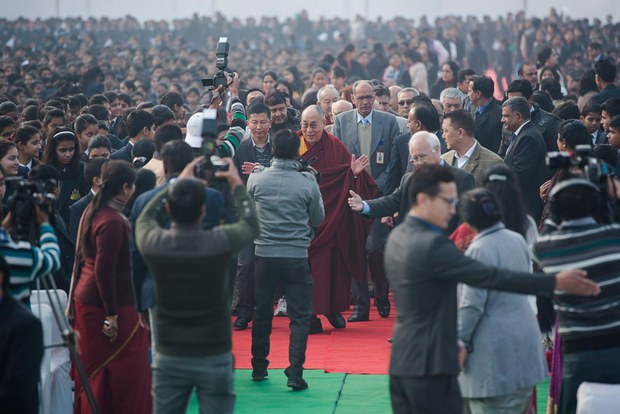 ༧གོང་ས་༧སྐྱབས་མགོན་ཆེན་པོ་མཆོག་རྒྱ་གར་གྱི་UP་མངའ་སྡེའི་ནང་ཡོད་པའི་སྒེར་གྱི་གཞི་རིམ་སློབ་གྲྭ་DAVལ་ཕེབས་སྐབས། ༢༠༡༥།༡།༢༧ ༧གོང་ས་༧སྐྱབས་མགོན་ཆེན་པོ་མཆོག་རྒྱ་གར་གྱི་UP་མངའ་སྡེའི་ནང་ཡོད་པའི་སྒེར་གྱི་གཞི་རིམ་སློབ་གྲྭ་DAVལ་ཕེབས་སྐབས། ༢༠༡༥།༡།༢༧