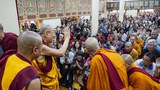 སྤྱི་ནོར་༧གོང་ས་མཆོག་གིས་ཐེ་ཝན་གཙོས་དད་ལྡན་པ་སྟོང་ཕྲག་མང་པོར་ཆོས་འབྲེལ་སྐབས། ༢༠༡༩།༡༠།༣