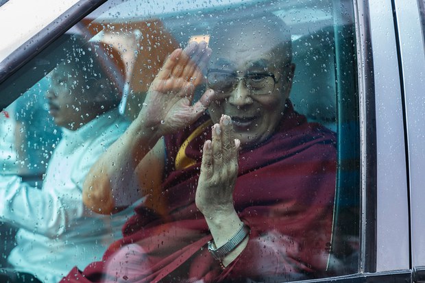 ༧གོང་ས་མཆོག་རྒྱ་གར་གྱི་མངའ་སྡེ་ཨ་སམ་གྱི་རྒྱལ་ས་གོ་ཝ་ཧ་ཊིའི་ནང་ཕེབས་བཞིན་པ། ༢༠༡༧།༤།༢