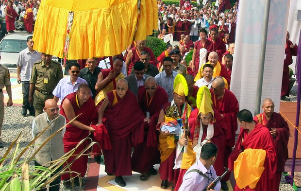 ༧གོང་ས་མཆོག་རྒྱུད་སྟོད་གསུངས་ཆོས་ར་བར་ཕེབས་གནང་སྐབས། ༢༠༡༥།༥།༡༠