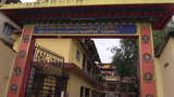 ༧གོང་ས་མཆོག་གིས་མི་རིང་བར་རྒྱ་གར་ནུབ་བྷང་གྷལ་ས་ལུ་སྒར་དུ་ཆོས་འབྲེལ་སྩལ་འཆར་འདུག