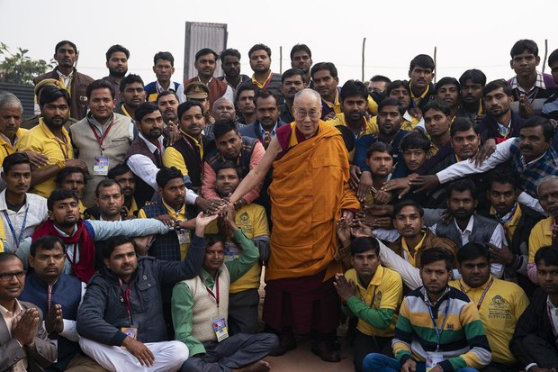 ›༧གོང་ས་མཆོག་གིས་མིའི་སྤྱི་ཚོགས་ལ་ཤ་ཚ་དང་དོ་སྣང་བྱ་དགོས་པ་བཀའ་སློབ།