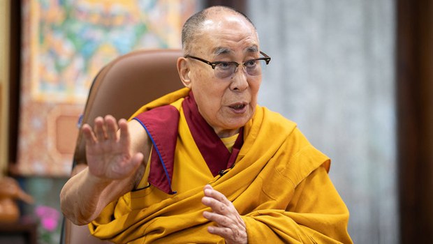སྤྱི་ནོར་༧གོང་ས་སྐྱབས་མགོན་ཆེན་པོ་མཆོག་བཀྲིས་ལྗོངས་ཁམས་སྒར་འབྲུག་རྡརྨ་ཀཱ་རའི་སློབ་གཉེར་ཁང་གི་དབུ་འབྱེད་མཛད་སྒོའི་ཐོག་བཀྲིན་ཆིབས་བསྒྱུར་མཛད་རྒྱུ།