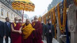ཨེ་ཤེ་ཡའི་ནང་པའི་ཞི་བདེའི་ལྷན་ཚོགས་ཀྱིས་༸གོང་ས་མཆོག་འཛམ་གླིང་ནང་པ་ཡོངས་ཀྱི་དབུ་ཁྲིད་ལ་ངོས་འཛིན་གྱི་སྤྱི་མོས་གྲོས་ཆོད་བཞག་པ།