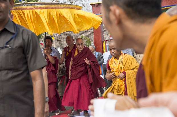 ༧གོང་ས་མཆོག་༢༠༡༤ལོའི་ཟླ་དང་པོའི་ནང་རྒྱ་གར་བྷེན་རྡ་ར་ཁུལ་དུ་ཕེབས་སྐབས།