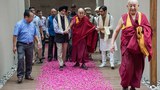 རྒྱ་གར་གྱི་ཁེ་གཉེར་ལས་ཁང་ཆེ་གྲས་Max་ཡི་གཙོ་འཛིན་Veer Singh་གྱི་༧གོང་ས་མཆོག་ཕེབས་བསུ་གནང་བཞིན་པ། ༢༠༡༦།༤།༦