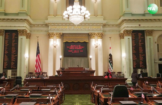 ཨ་རིའི་California་མངའ་སྡེའི་གྲོས་ཚོགས་སུ་༧གོང་ས་མཆོག་ཕེབས་རྒྱུར་གྲ་སྒྲིག་གནང་བཞིན་པ། ༢༠༡༦།༦།༢༠ ཨ་རིའི་California་མངའ་སྡེའི་གྲོས་ཚོགས་སུ་༧གོང་ས་མཆོག་ཕེབས་རྒྱུར་གྲ་སྒྲིག་གནང་བཞིན་པ། ༢༠༡༦།༦།༢༠