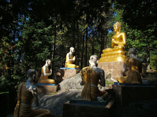 ཆོས་འཁོར་དང་པོ་བསྐོར་བའི་དུས་དྲན་སྲུང་བརྩིའི་སྐབས་༸གོང་ས་མཆོག་ནས་གསུང་འཕྲིན།
