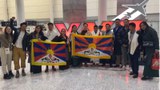 ཆབ་སྲིད་བཙོན་ཟུར་དོན་འགྲུབ་དབང་ཆེན་ལགས་གསུམ་བཅུའི་དུས་དྲན་ཆེད་ཁེ་ཎ་ཌར་ཕེབས་འདུག