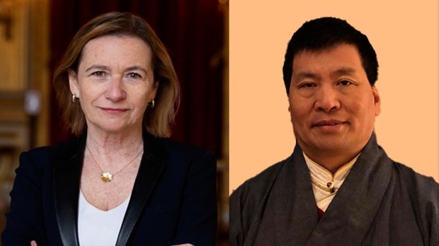 ཡུ་རོབ་སྤྱི་འཐུས་རྒྱལ་རོང་ཐུབ་བསྟན་རྒྱ་མཚོ་ལགས་ཀྱིས་ཧྥརནསི་ཕྱི་སྲིད་དཔོན་རིགས་གཉིས་དང་ལྷན་དུ་མཇལ་འཕྲད་ཞུས་འདུག ཡུ་རོབ་སྤྱི་འཐུས་རྒྱལ་རོང་ཐུབ་བསྟན་རྒྱ་མཚོ་ལགས་ཀྱིས་ཧྥརནསི་ཕྱི་སྲིད་དཔོན་རིགས་གཉིས་དང་ལྷན་དུ་མཇལ་འཕྲད་ཞུས་འདུག